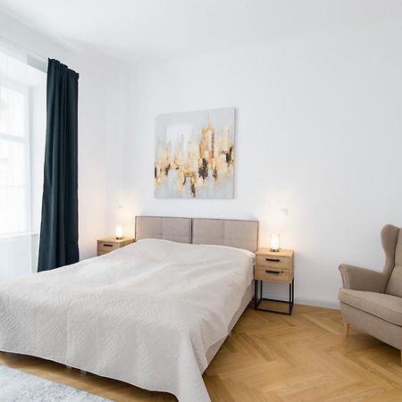 Apartment Ballgasse Luxury Bécs Kültér fotó